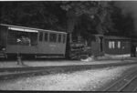 SGEG DH A SWN120 BRB-004: Komposition der Brienz Rothorn Bahn (BRB) mit Personenwagen B 21 und Dampflokomotive H 5 in Brienz