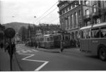 Haltestelle Pilatusplatz der Verkehrsbetriebe der Stadt Luzern (VBL) in Luzern mit Tram- und Trolleybusbetrieb