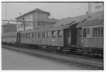 Personenwagen B 50 85 20-03 219-6 der Schweizerischen Bundesbahnen (SBB) im Zugsverband in Aarau