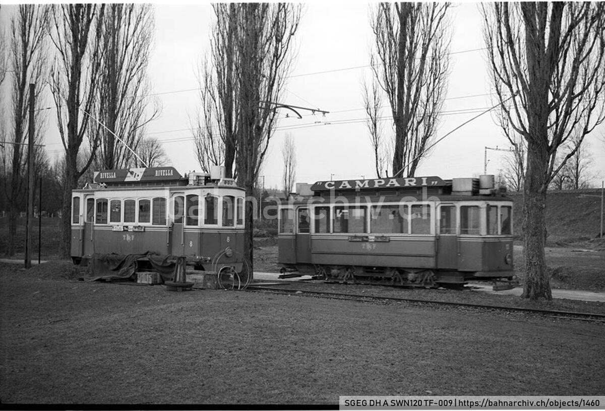 SGEG DH A SWN120 TF-009: Triebwagen Be 2/2 8 und Be 2/2 13 der Société des tramways de Fribourg (TF) in Fribourg