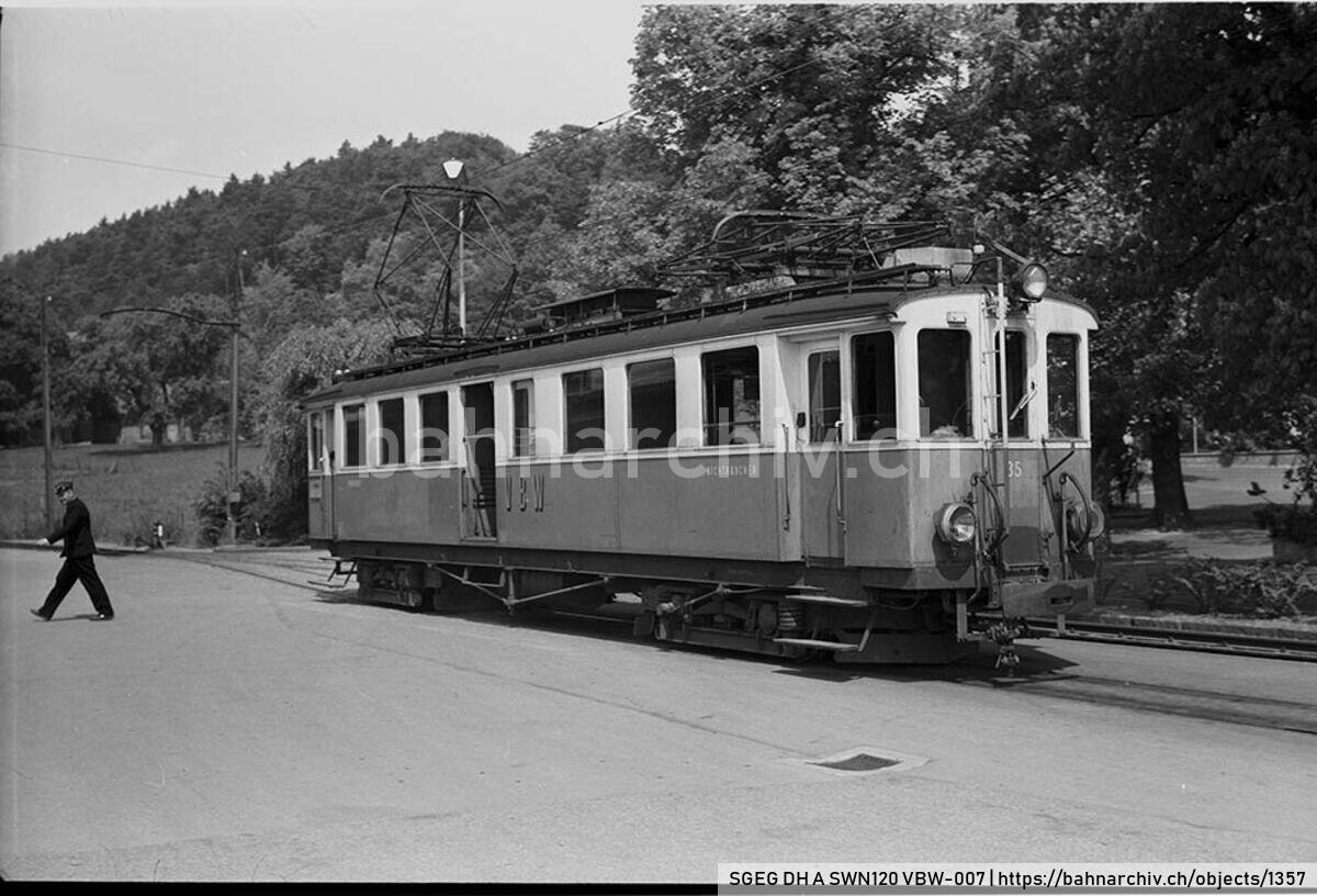 SGEG DH A SWN120 VBW-007: Zug der Vereinigten Bern-Worb-Bahnen (VBW) mit Triebwagen BFe 4/4 35 in Muri bei Bern