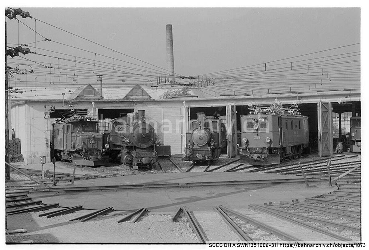 SGEG DH A SWN135 1006-31: Die Lokomotiven Ge 6/6 I 408, G 4/5 108, G 3/4 11 "Heidi" und Ge 4/6 355 der Rhätischen Bahn (RhB) in Igis