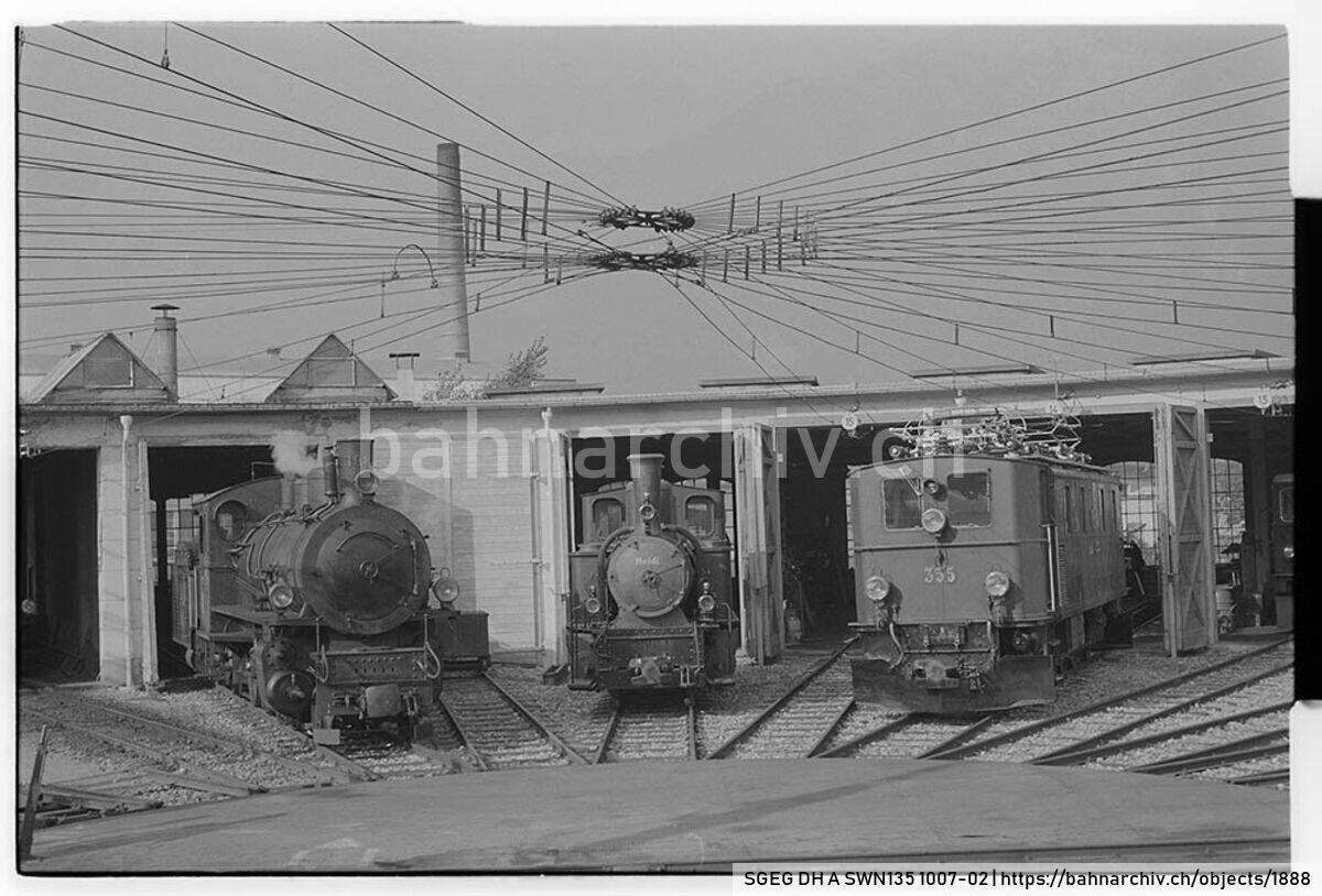 SGEG DH A SWN135 1007-02: Die Lokomotiven G 4/5 108, G 3/4 11 "Heidi" und Ge 4/6 355 der Rhätischen Bahn (RhB) in Igis
